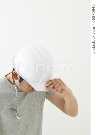 Helmet Helmet 66870940
