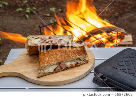 Outdoor cooking in a camping 66872602