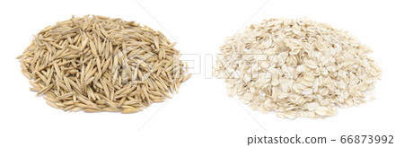 Oat grains and oat flakes Oat grains and oat flakes 66873992