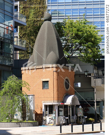 Ginza 1-chome police box and Kyobashi main pillar 66877272