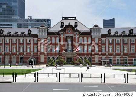 Tokyo Station Marunouchi entrance Tokyo Station Marunouchi entrance 66879069