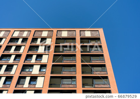 Multistorey concrete apartment Multistorey concrete apartment 66879529
