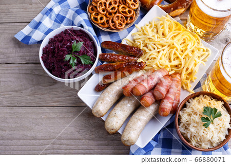 Oktoberfest party dinner with traditional dishes 66880071