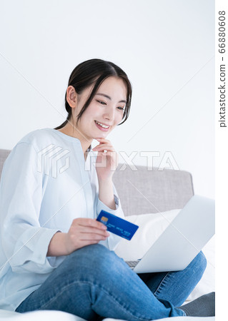 無現金支付網上購物 66880608