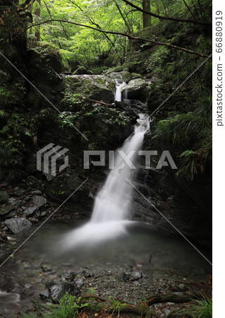 Sengaya Fudo Falls 66880919