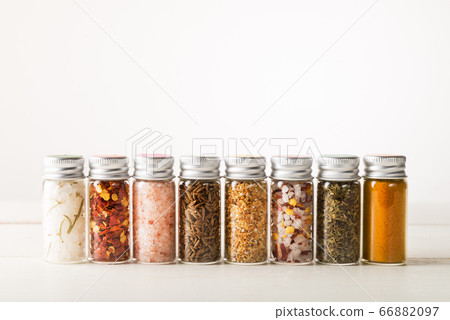 Spices Set in Mini Bottles Spices Set in Mini Bottles 66882097