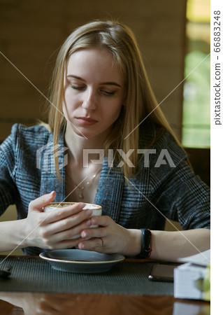 sad young woman 66883248