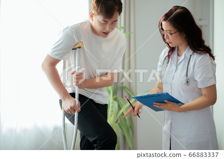 Nurse take care patient 66883337