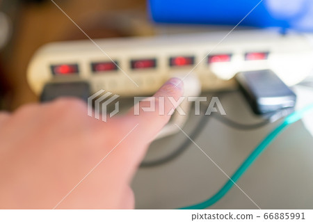 Switched tap Switched tap 66885991