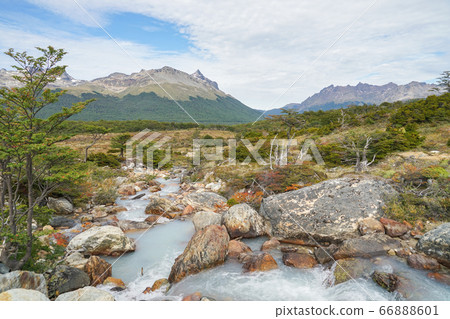 River flowing from Esmeralda Lake 66888601