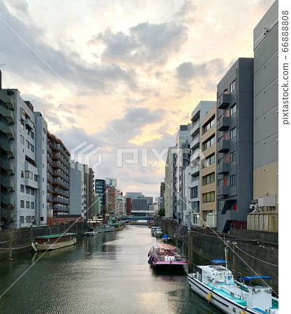 Kanda River Kanda River 66888808