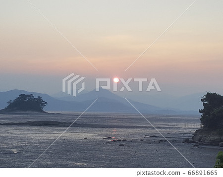 sunset sunset 66891665