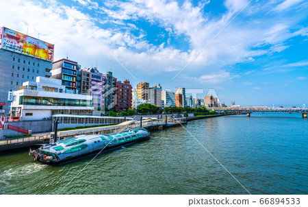 Japan's Tokyo cityscape Overlooking the water bus stop "Himiko" etc. (a new famous place in the back, the Sumida River Walk) Japan's Tokyo cityscape Overlooking the water bus stop "Himiko" etc. (a new famous place in the back, the Sumida River Walk) 66894533
