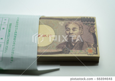 Toy bank 1 million yen wad Toy bank 1 million yen wad 66894648