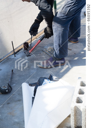 Operator Operator 66895392