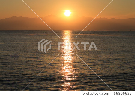 Toyama Bay Tateyama sunrise Toyama Bay Tateyama sunrise 66896653