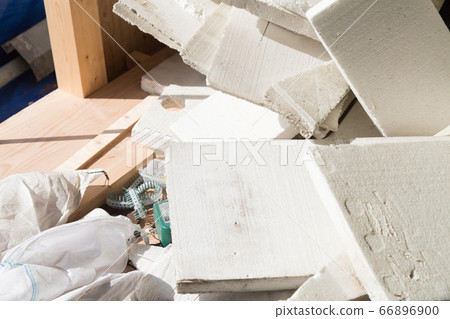 Insulation 66896900