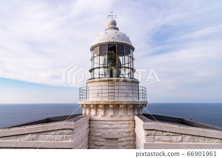 (Kyoto Prefecture) The farthest Kyogasaki Lighthouse (Kyoto Prefecture) The farthest Kyogasaki Lighthouse 66901961