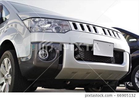 Car image Mitsubishi Delica D: 5 low angle 66905132