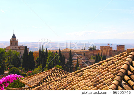 Panorama of Alhambra 66905746