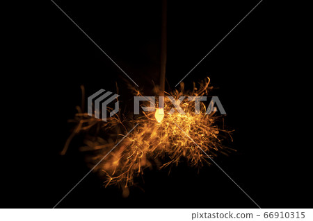 [夏季圖片]短暫美麗的煙火 66910315