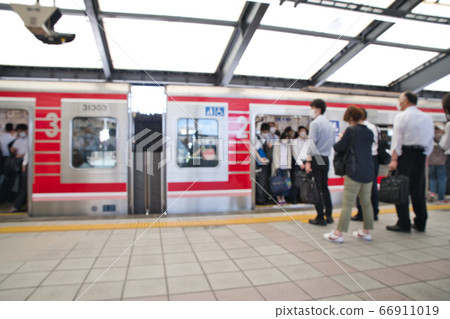 Commuting scenery in Osaka after declaring emergency status for coronavirus infectious disease June 66911019
