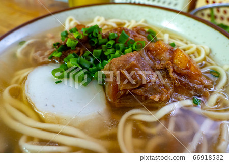 Kamekame Soba Cartilage Soki Soba Close-up Horizontal position Kamekame Soba Cartilage Soki Soba Close-up Horizontal position 66918582