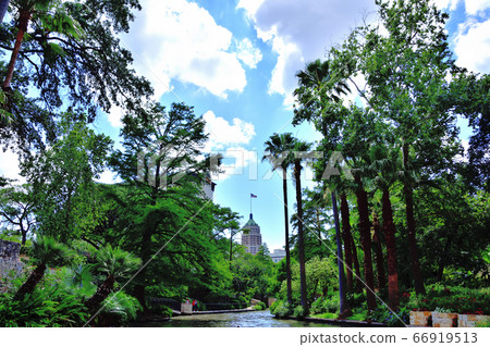 American San Antonio River Cruise 66919513