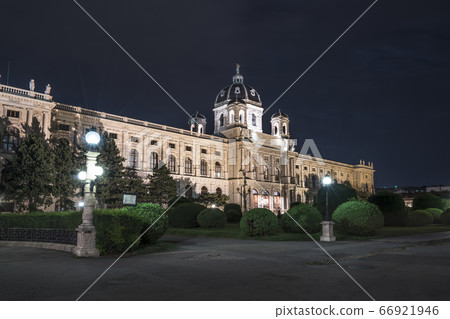 Kunsthistorisches Museum in Vienna, Austria 66921946