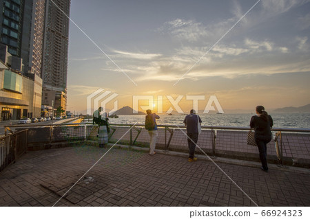 29 April 2020 a Kennedy Town Waterfront Sitting 66924323