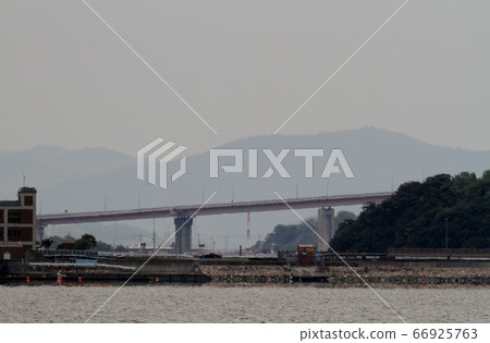 小島湖的小島灣大橋 小島湖的小島灣大橋 66925763