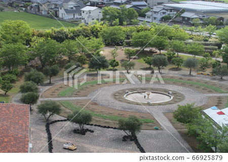 岡山市南村葡萄進場廣場 66925879