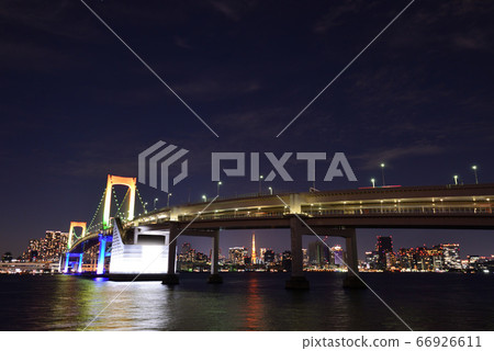 東京彩虹橋以彩虹的顏色照亮 東京彩虹橋以彩虹的顏色照亮 66926611
