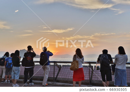 29 April 2020 a Kennedy Town Waterfront Sitting 66930305