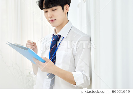 Business man Business man 66931649