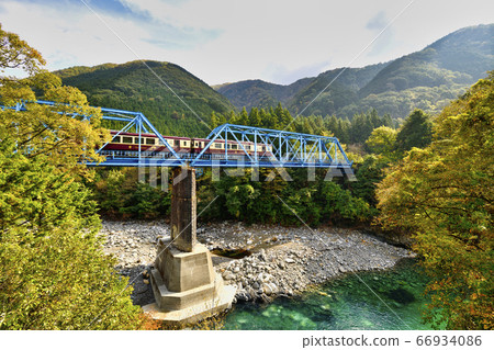 渡瀨峽鐵路渡瀨川鐵橋 66934086