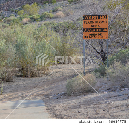 Flash Flood Area Sign at Lake Mead National Recreation Area in Clark County, Nevada USA 66936776