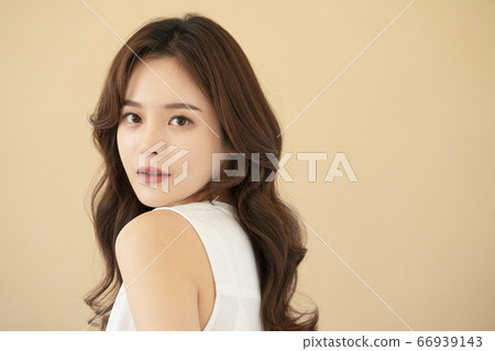 Beauty,woman,brown Beauty,woman,brown 66939143