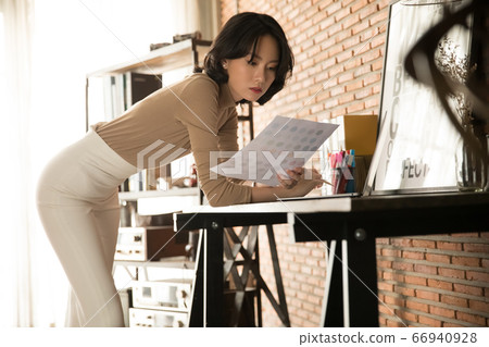 女性生意 66940928