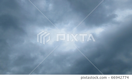 Rainy Season 66942774