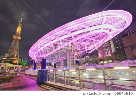 [愛知縣]名古屋電視塔和水上宇宙飛船的夜景 66943610