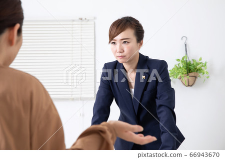 Asian female prosecutor (interrogation/denial) 66943670