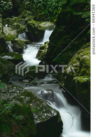 Yamakori Valley, Fudo Waterfall Yamakori Valley, Fudo Waterfall 66945369