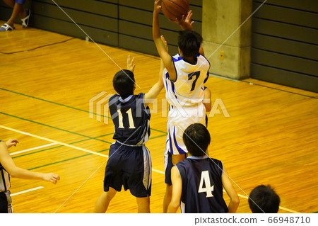 Basketball gym exercise basketball jump 66948710