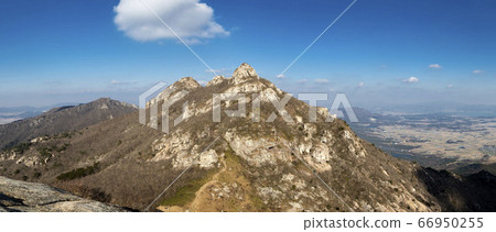 韓國全羅南道海南郡都靈山 韓國全羅南道海南郡都靈山 66950255