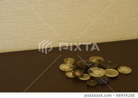 衣服按鈕背景木桌 衣服按鈕背景木桌 66954288