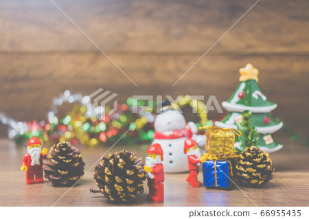 Lego Santa Claus minifigure with Christmas scene Lego Santa Claus minifigure with Christmas scene 66955435