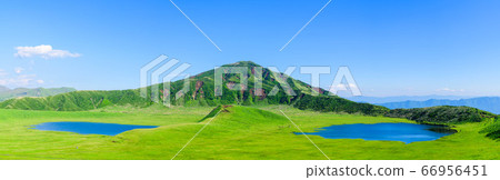 Mt. Aso and Kussenri Fresh greenery and the season of early summer Mount Aso 66956451