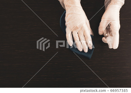 house cleaning, disinfection of the table 66957385