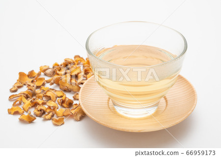 Uchincha with white background Uchincha with white background 66959173
